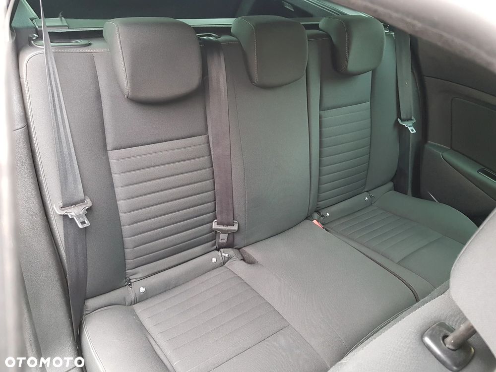 Renault Megane ENERGY dCi 110 Start & Stop LIMITED - 15