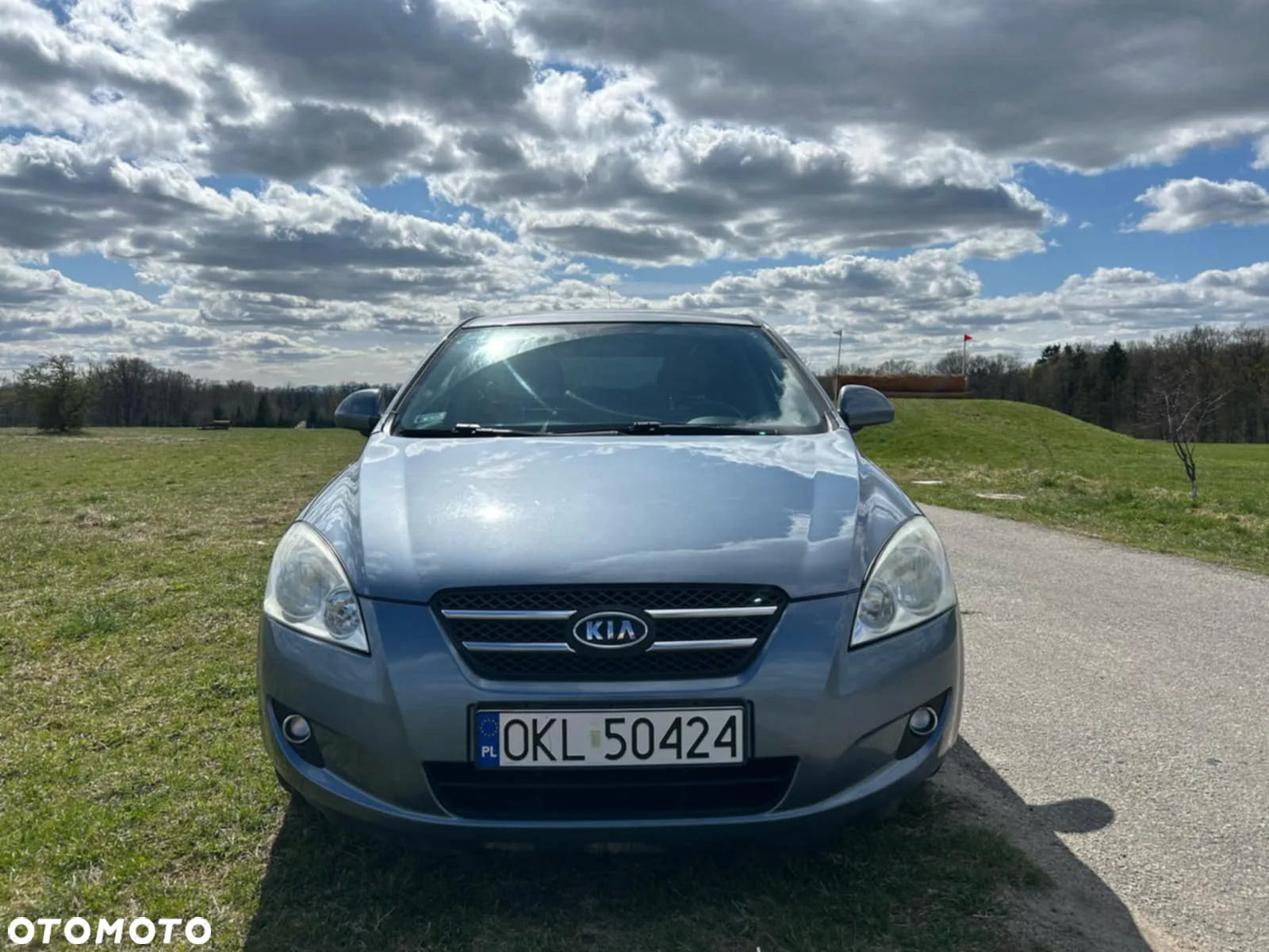 Kia Ceed Cee'd 2.0 crdi Comfort + - 2
