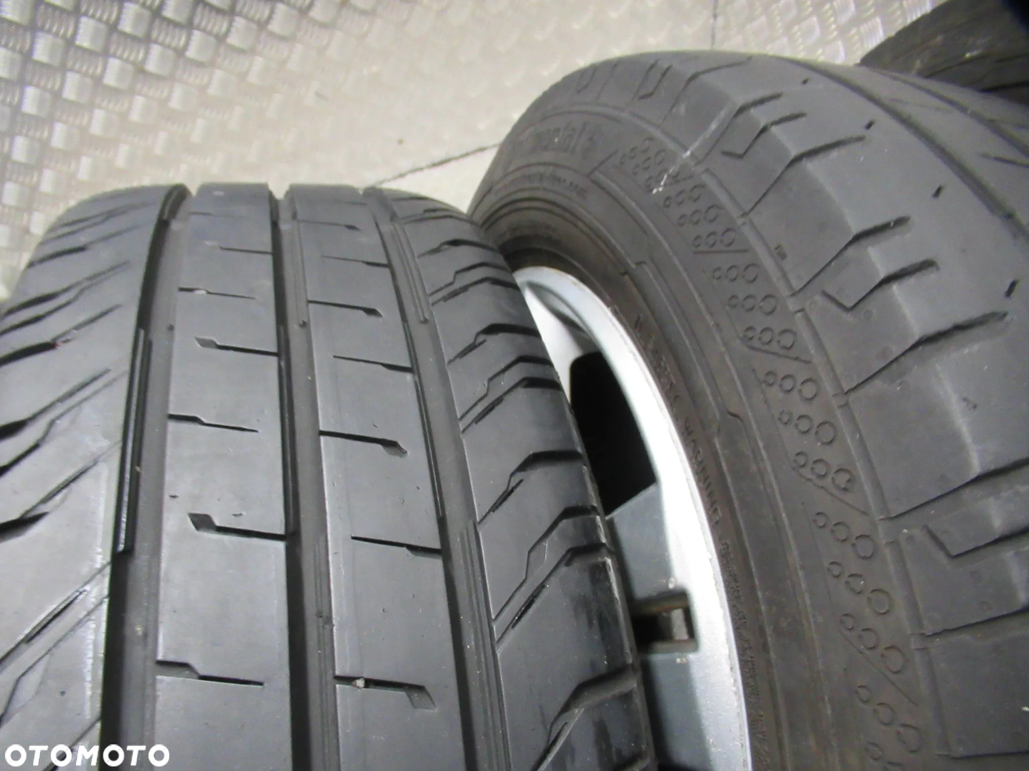 Koła Vw T5 7Jx16 et55 5x120 - 19