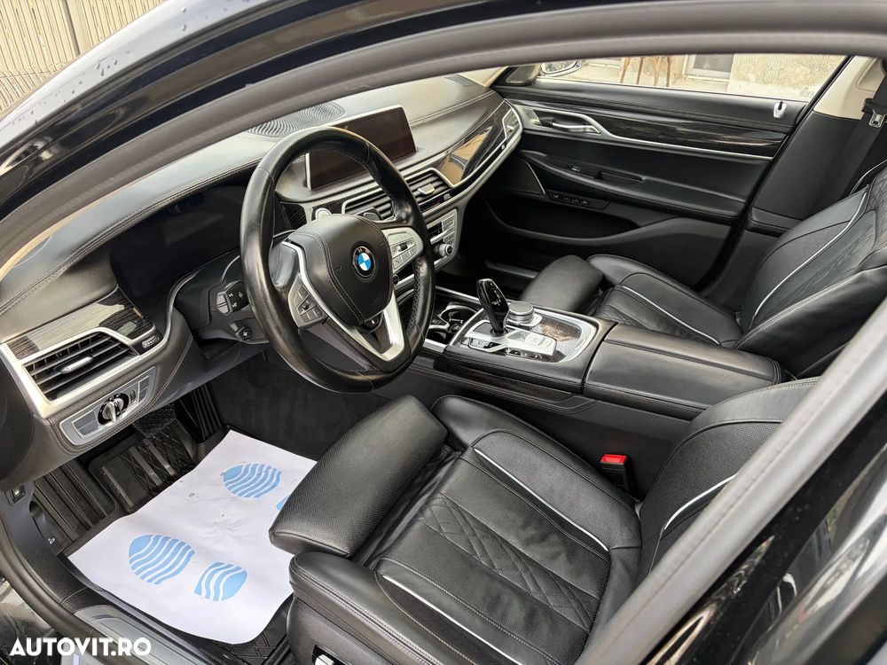 BMW Seria 7 745Le xDrive AT PHEV - 14