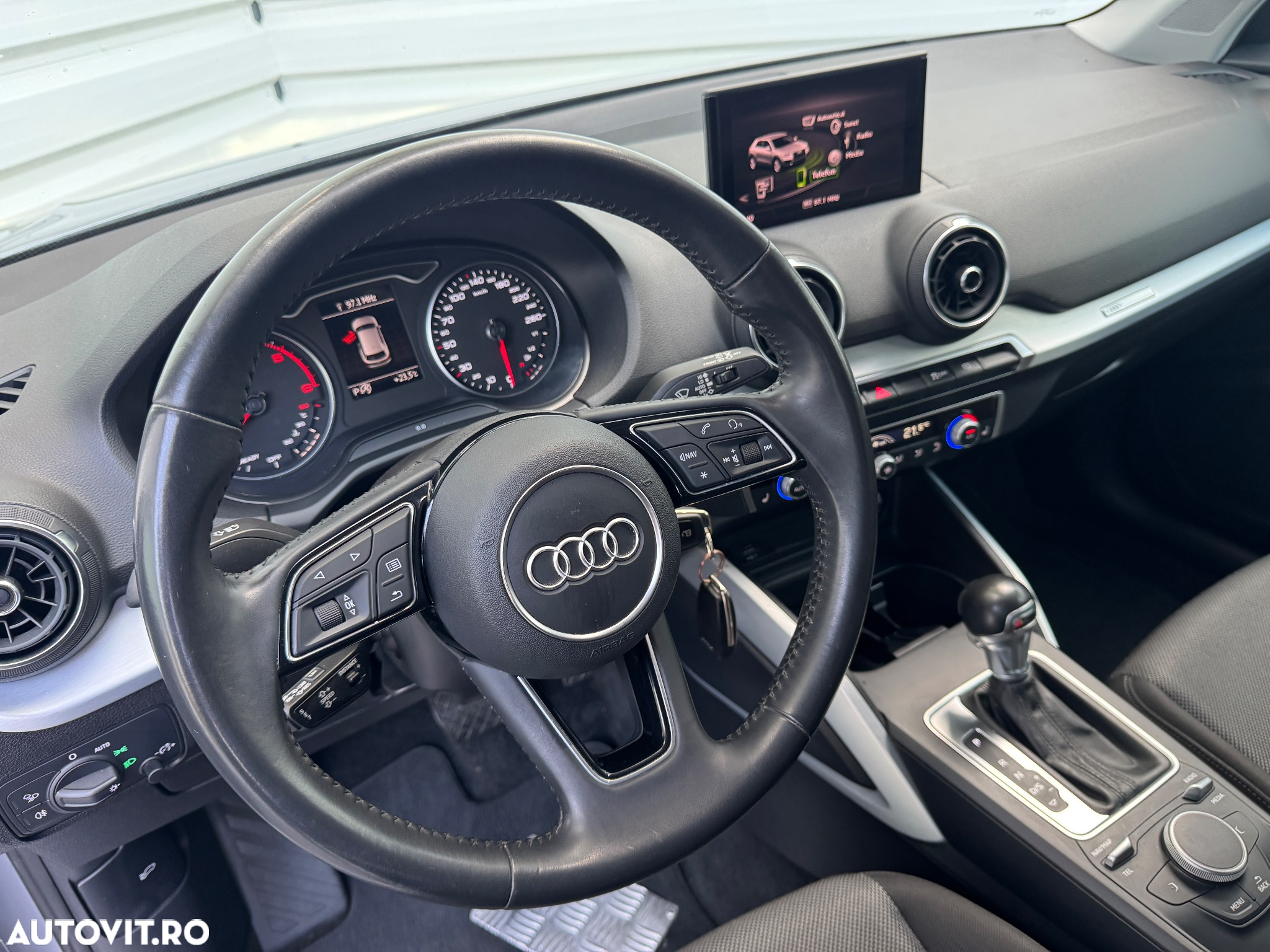 Audi Q2 2.0 TDI quattro S tronic sport - 18