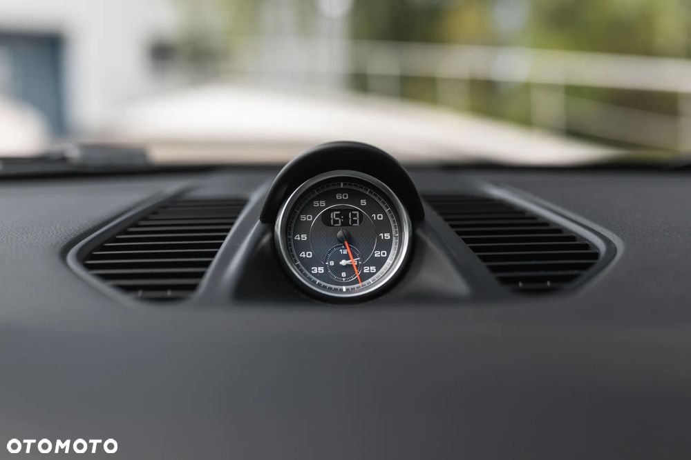 Porsche 911 Carrera S PDK - 19