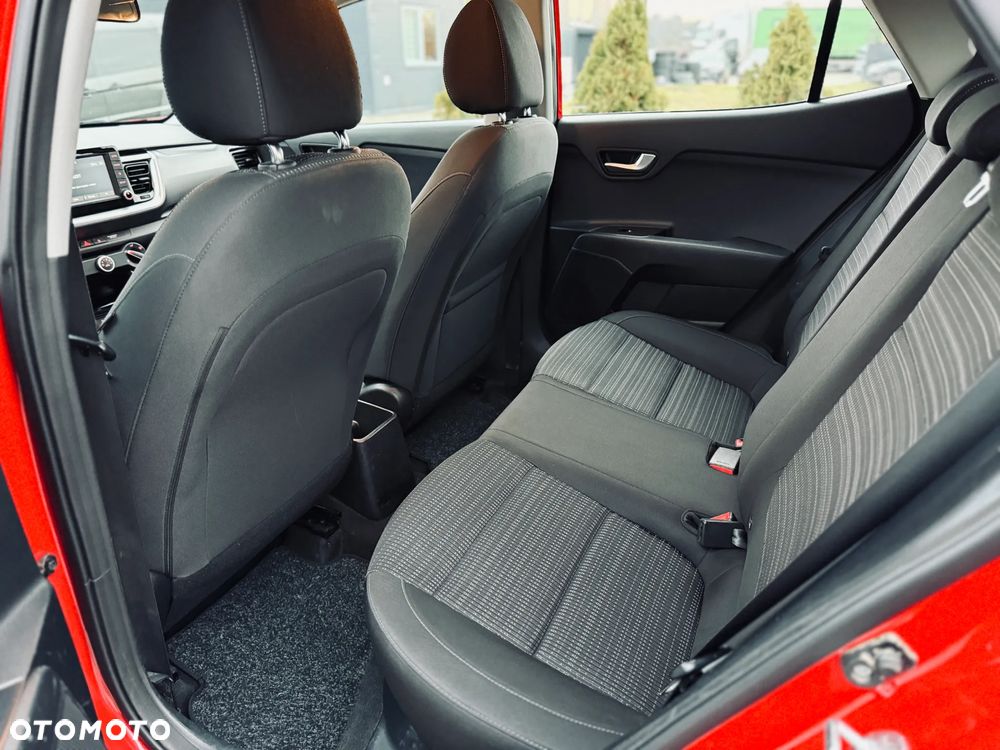 Kia Stonic 1.6 CRDi Vision - 16