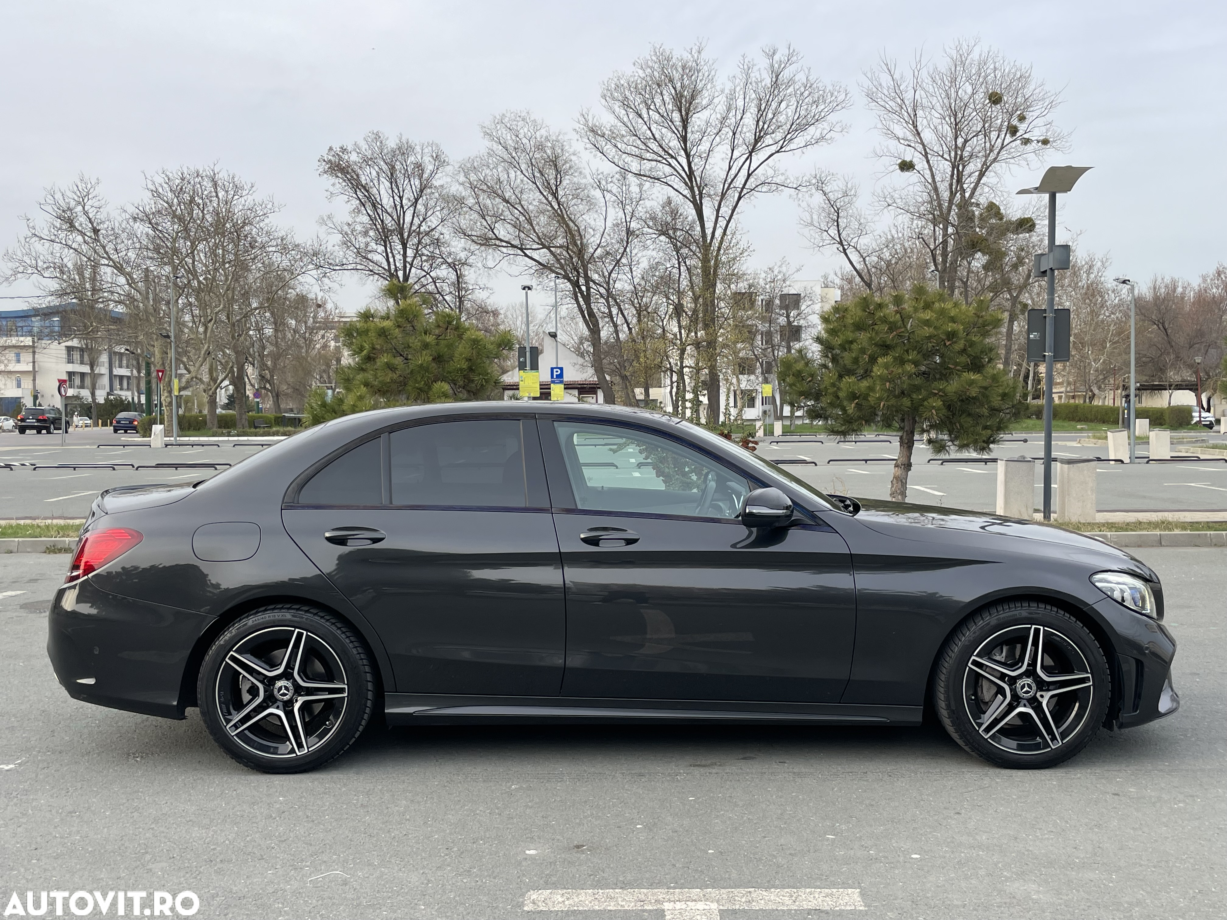 Mercedes-Benz C 220 d 9G-TRONIC AMG Line - 13