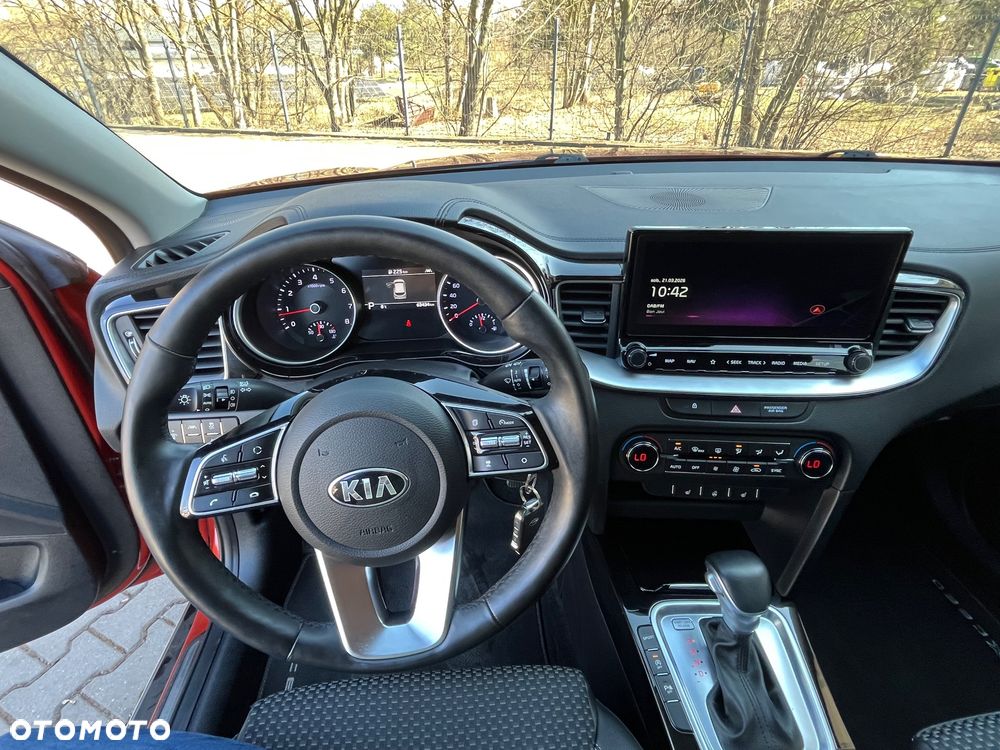 Kia XCeed 1.4 T-GDI OPF DCT7 JBL SOUND EDITION - 19