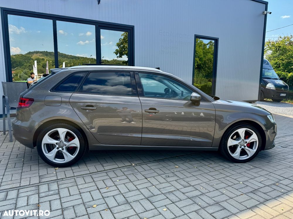 Audi A3 2.0 TDI (clean diesel) S line Sportpaket - 12