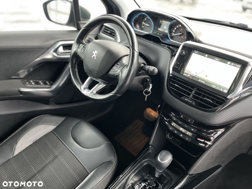 Peugeot 2008 PureTech 110 Stop&Start EAT6 Allure - 22