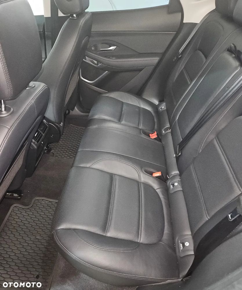 Jaguar E-Pace 2.0 i4P AWD SE - 20