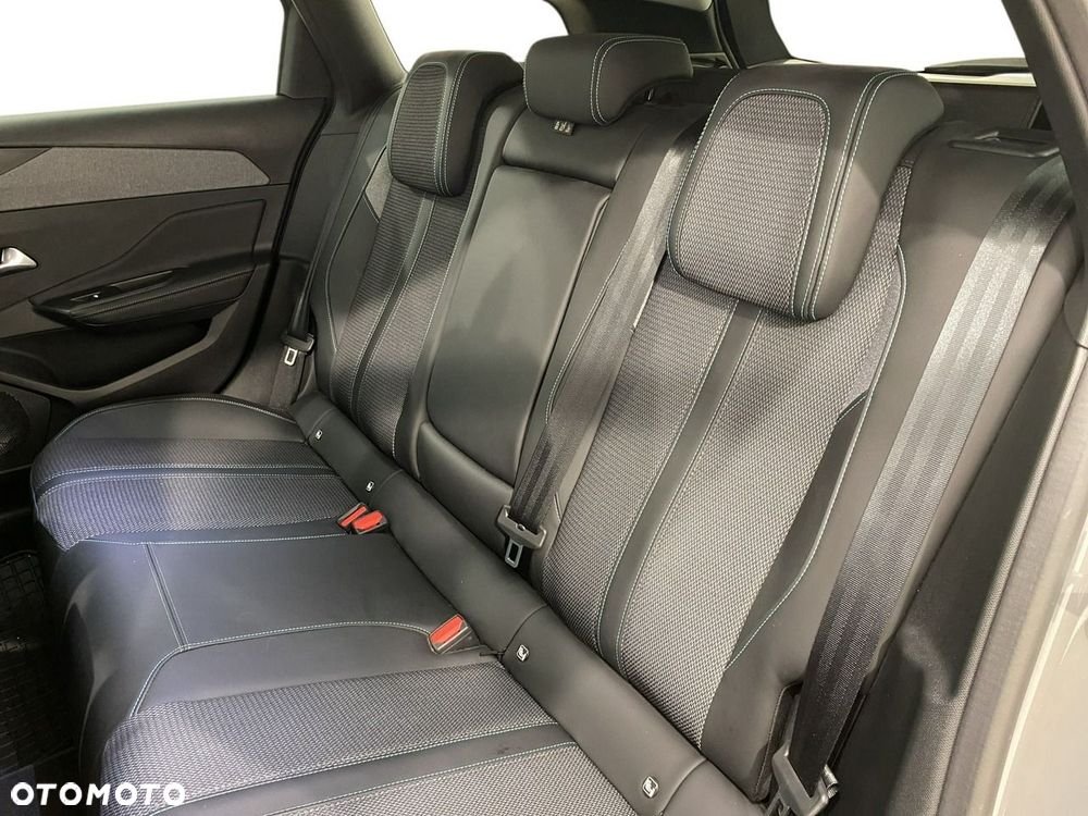 Peugeot 308 1.5 BlueHDi Allure Pack S&S EAT8 - 16