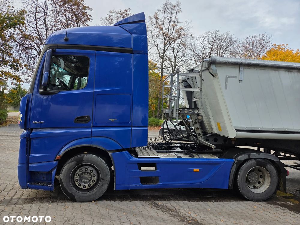 Mercedes-Benz Actros 1845 - 7