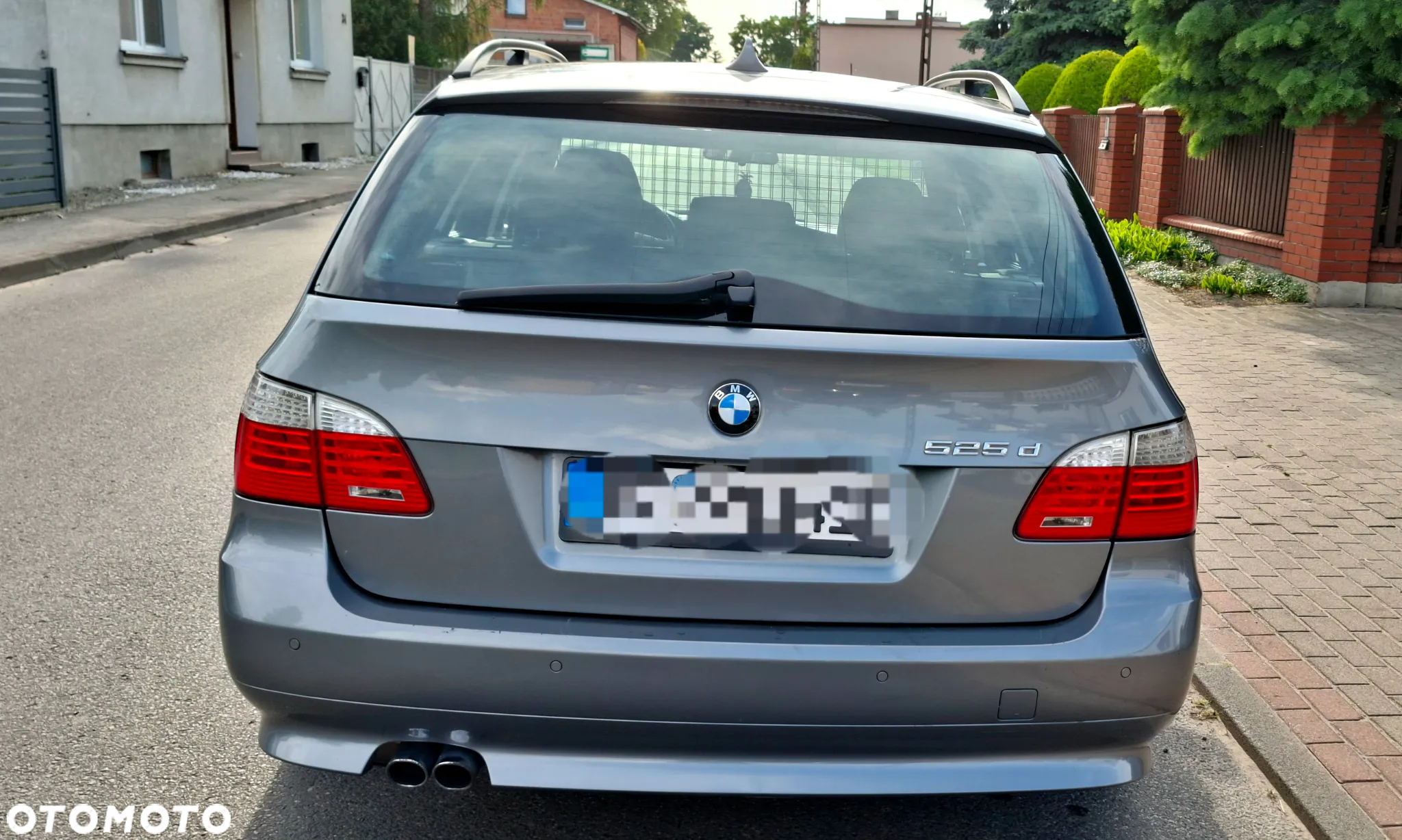 BMW Seria 5 525d - 8