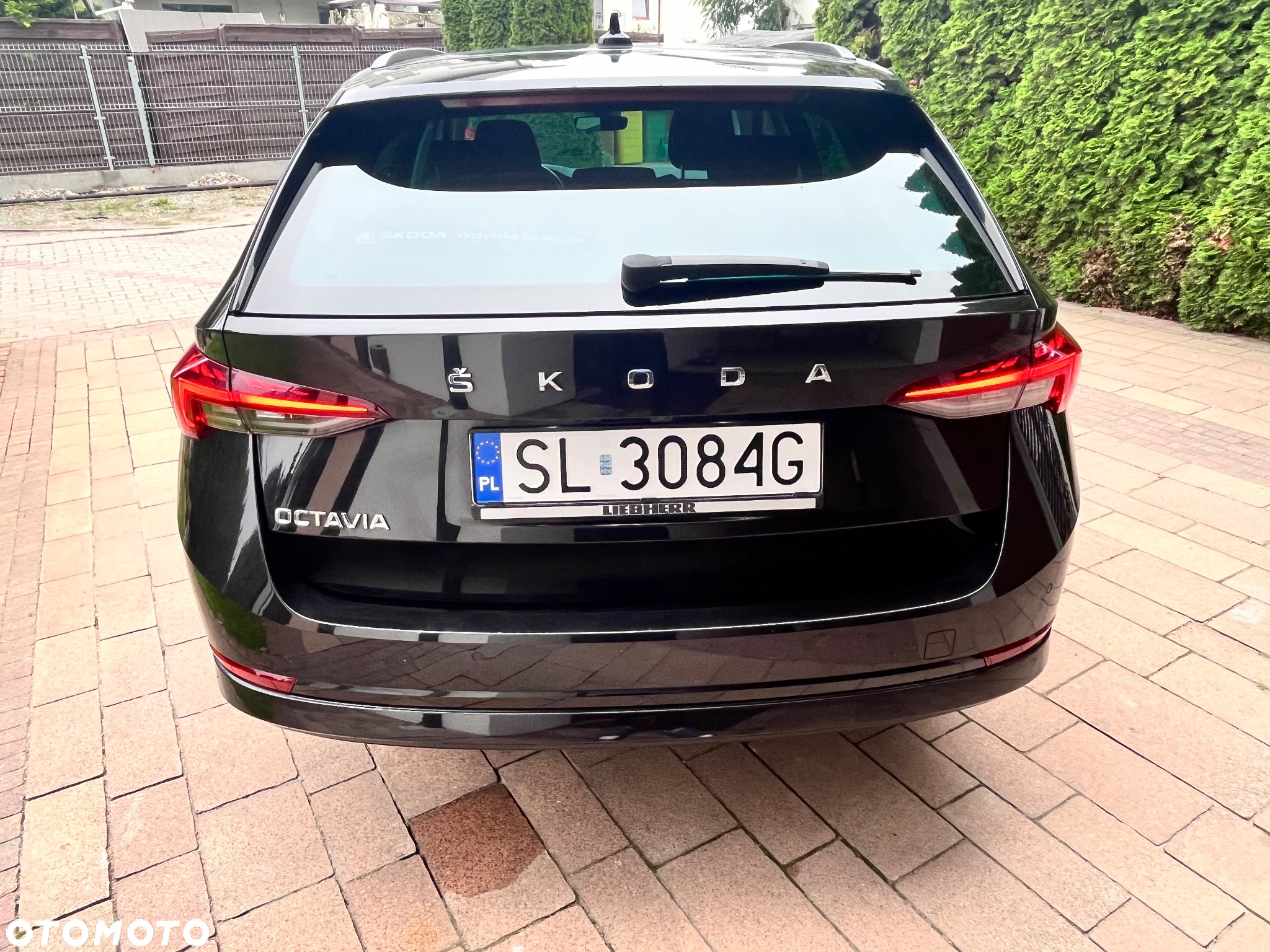 Skoda Octavia 2.0 TDI Ambition DSG - 6