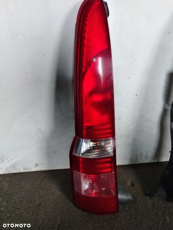 Lampa lewy tył Fiat Panda II