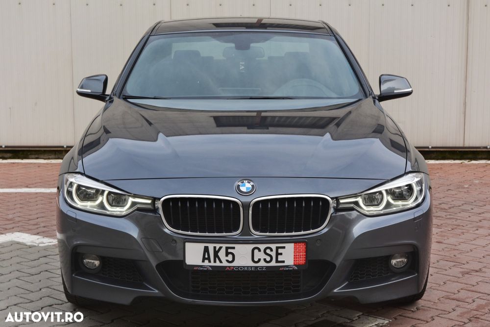 BMW Seria 3 320d Aut. xDrive M Sport - 12