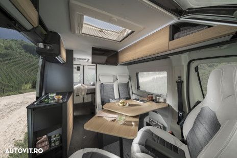 Adria TWIN 640 SGX 60Y - 6