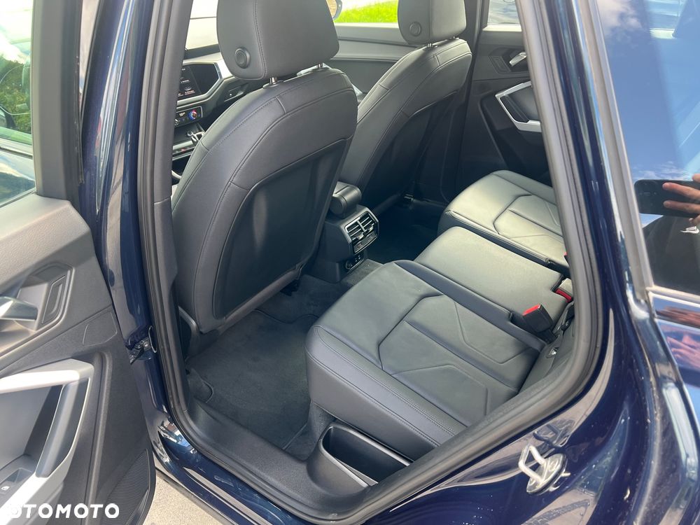 Audi Q3 35 TDI Advanced S tronic - 28