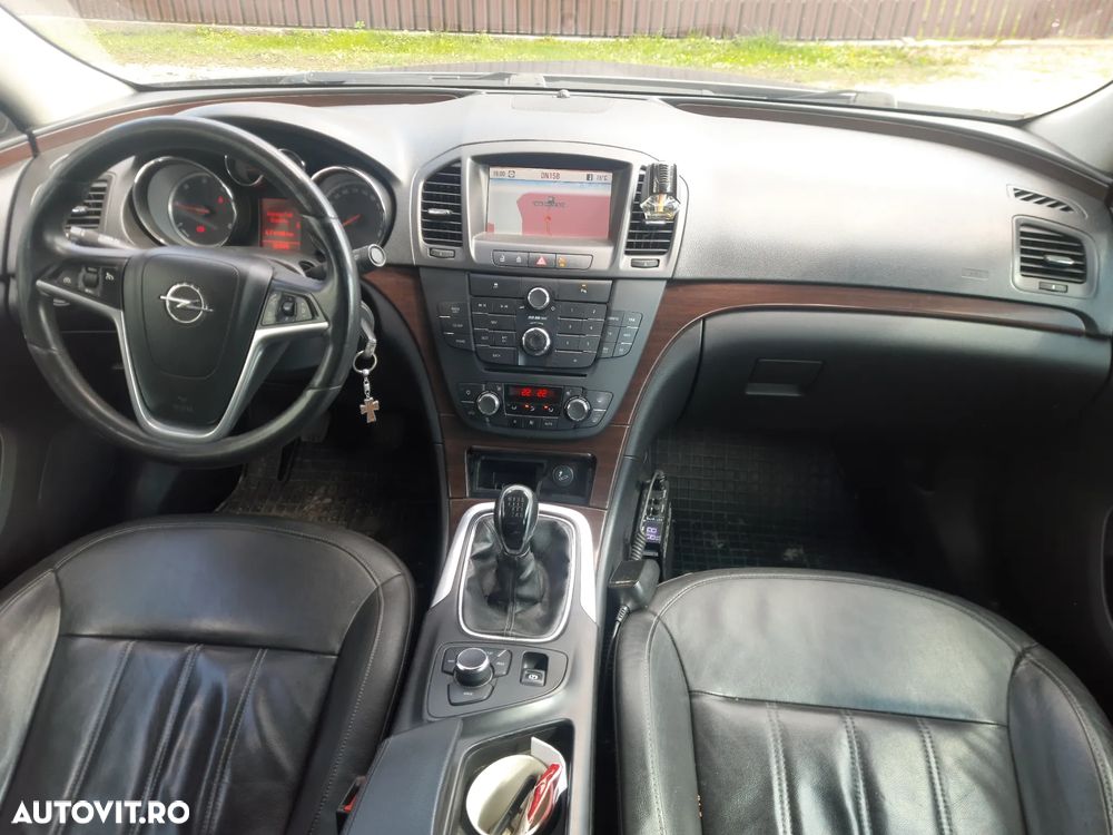 Opel Insignia 2.0 CDTI - 8