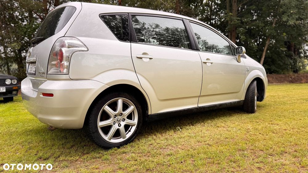Toyota Corolla Verso 2.0 D-4D Terra - 4