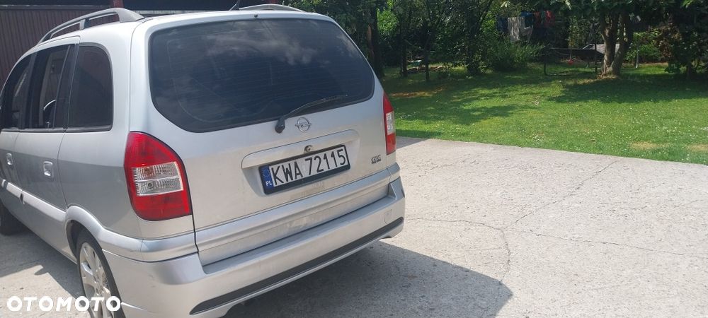 Opel Zafira - 3