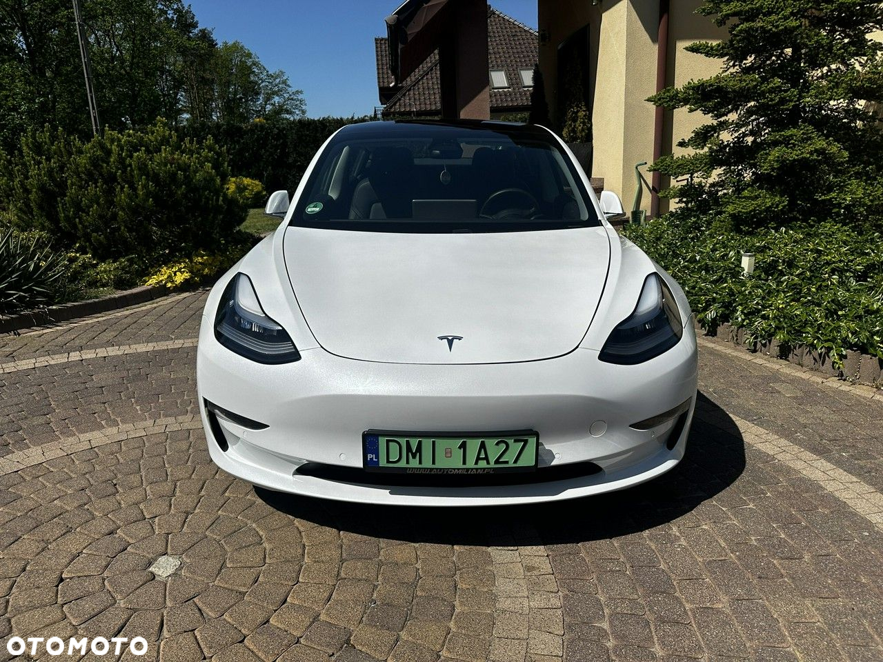 Tesla Model 3 - 7