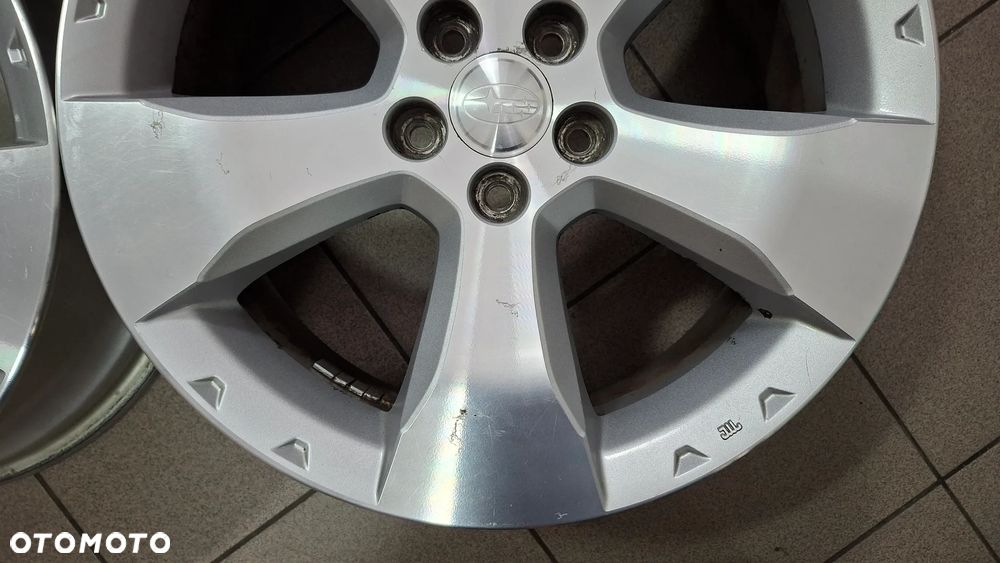 Felgi Aluminiowe 17 Subaru Forester 5x100 ET 48 - 6