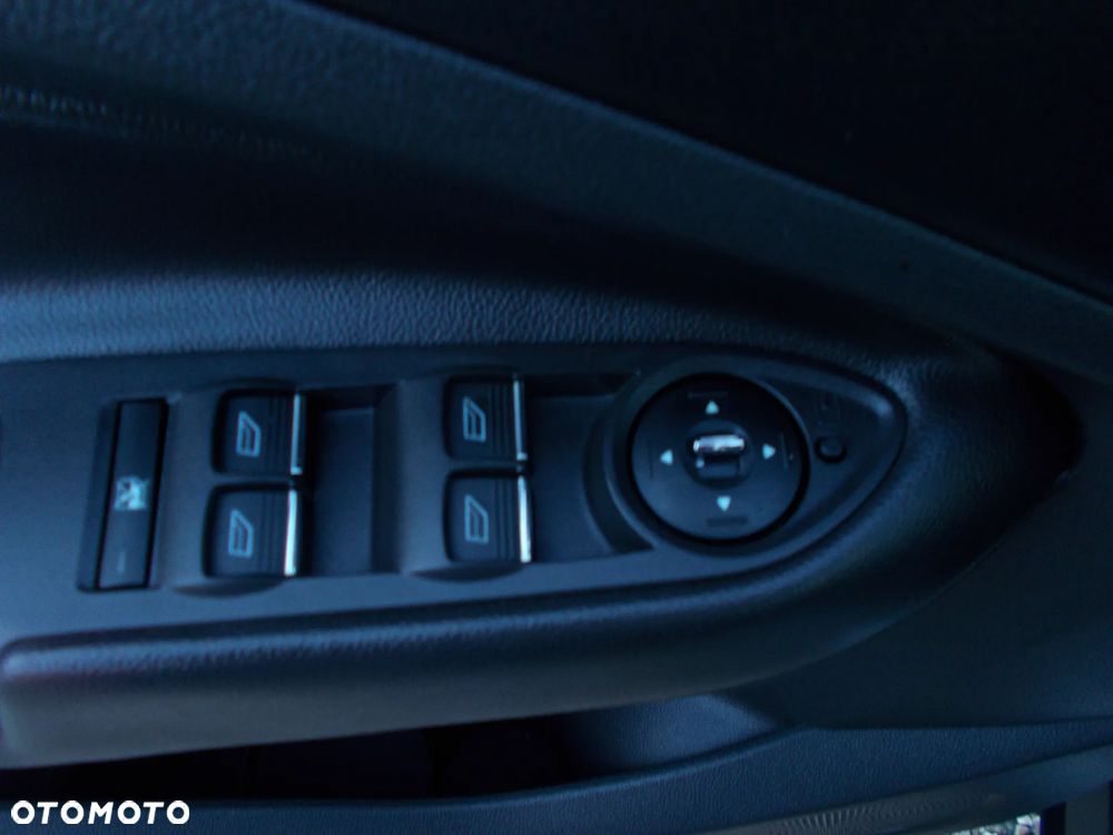 Ford Kuga 2.0 TDCi 4WD Titanium - 12