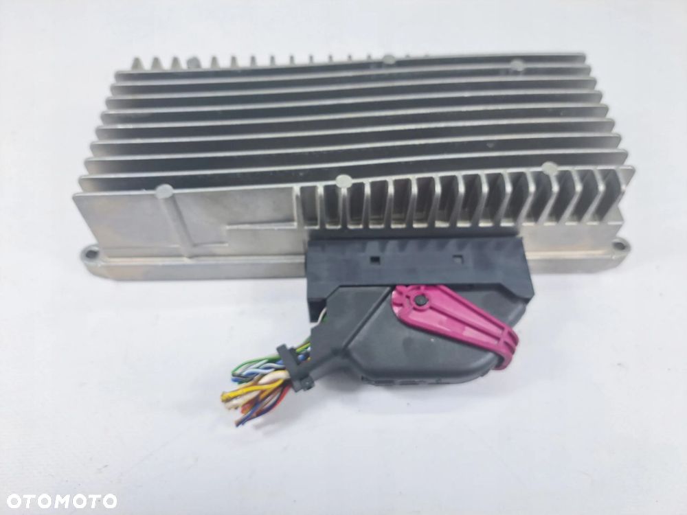 WZMACNIACZ RADIA AUDI A4 B8 A4 Q5 8R0035223G - 2