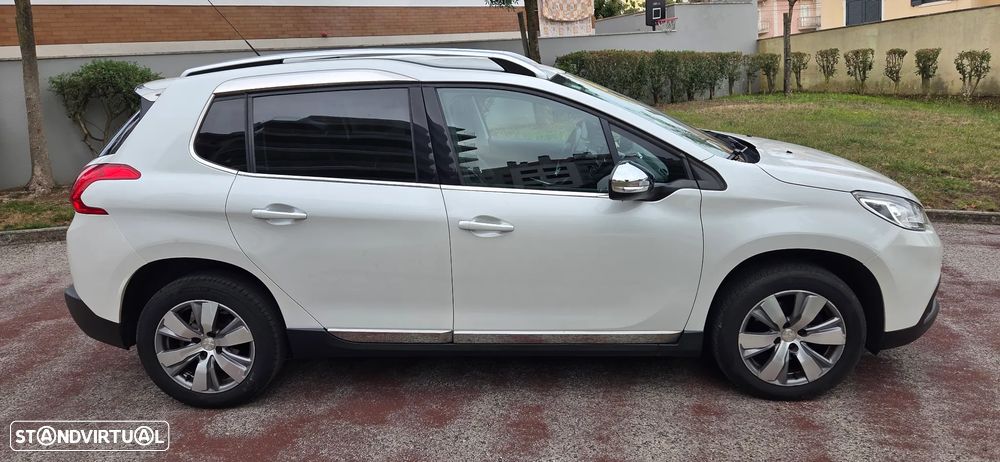 Peugeot 2008 1.6 BlueHDi Allure - 4