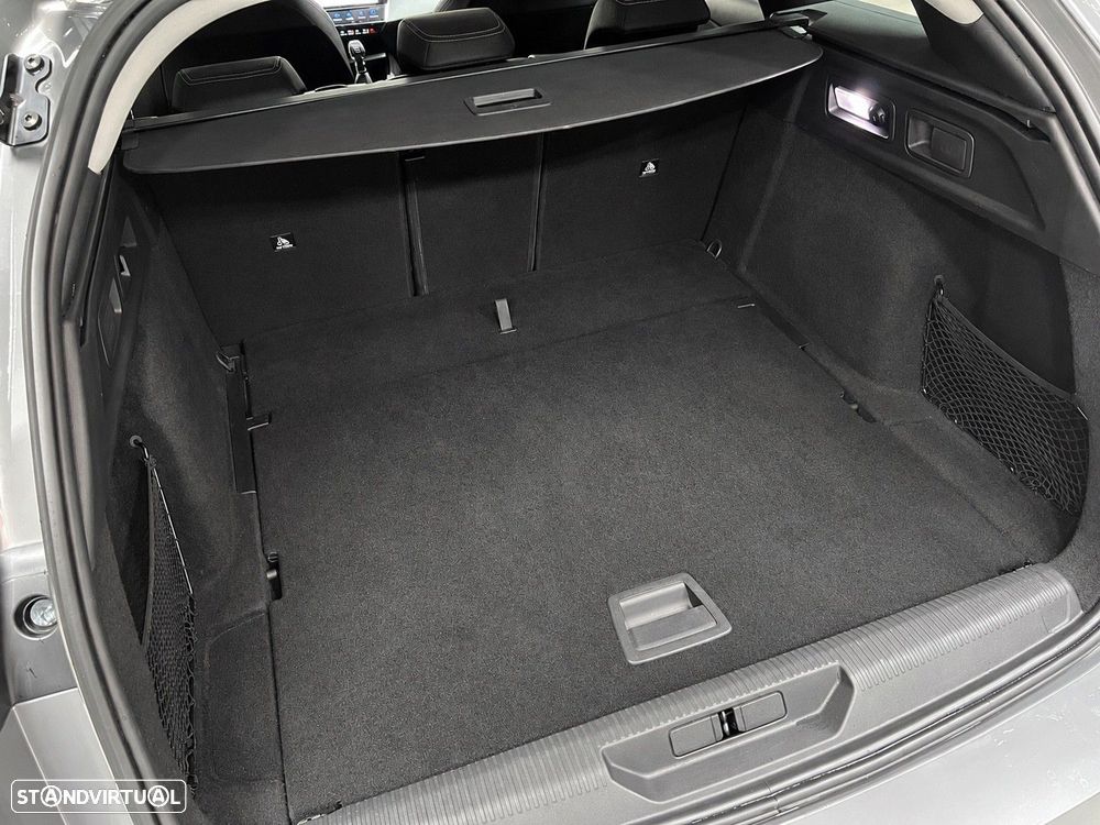 Peugeot 308 SW 1.2 PureTech Allure - 17