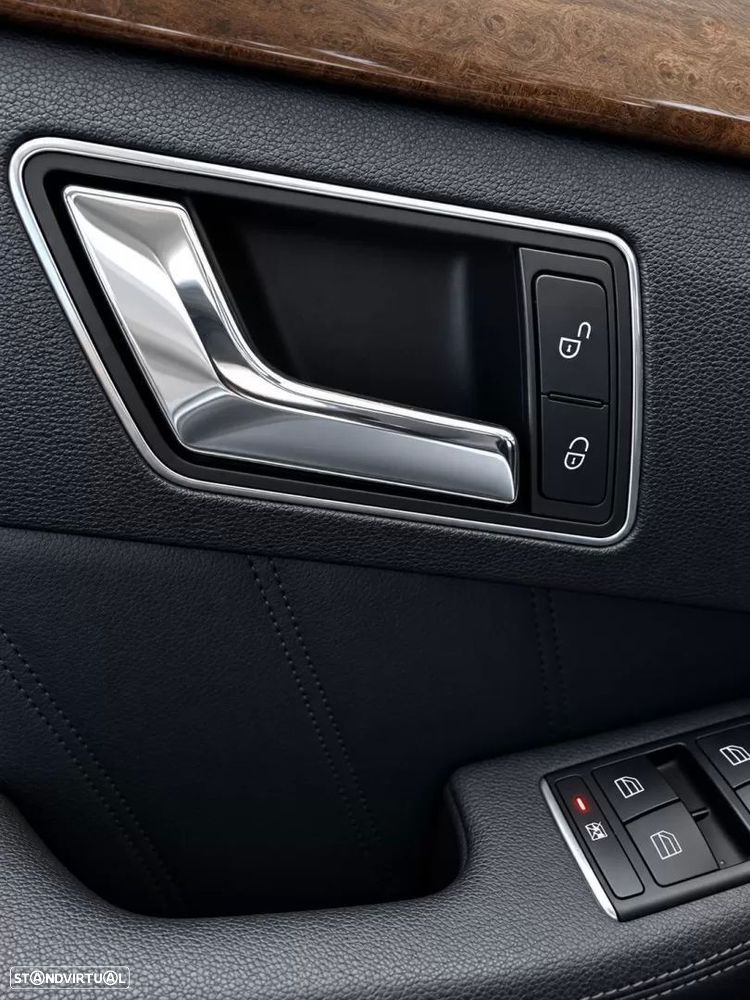 Mercedes-Benz E 220 CDi Elegance BE Auto.140g - 20