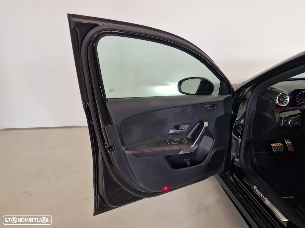 Mercedes-Benz A 200 AMG Line Aut. - 14