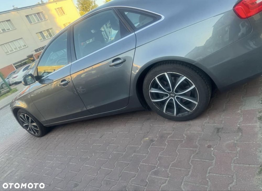 Audi A4 Avant - 5