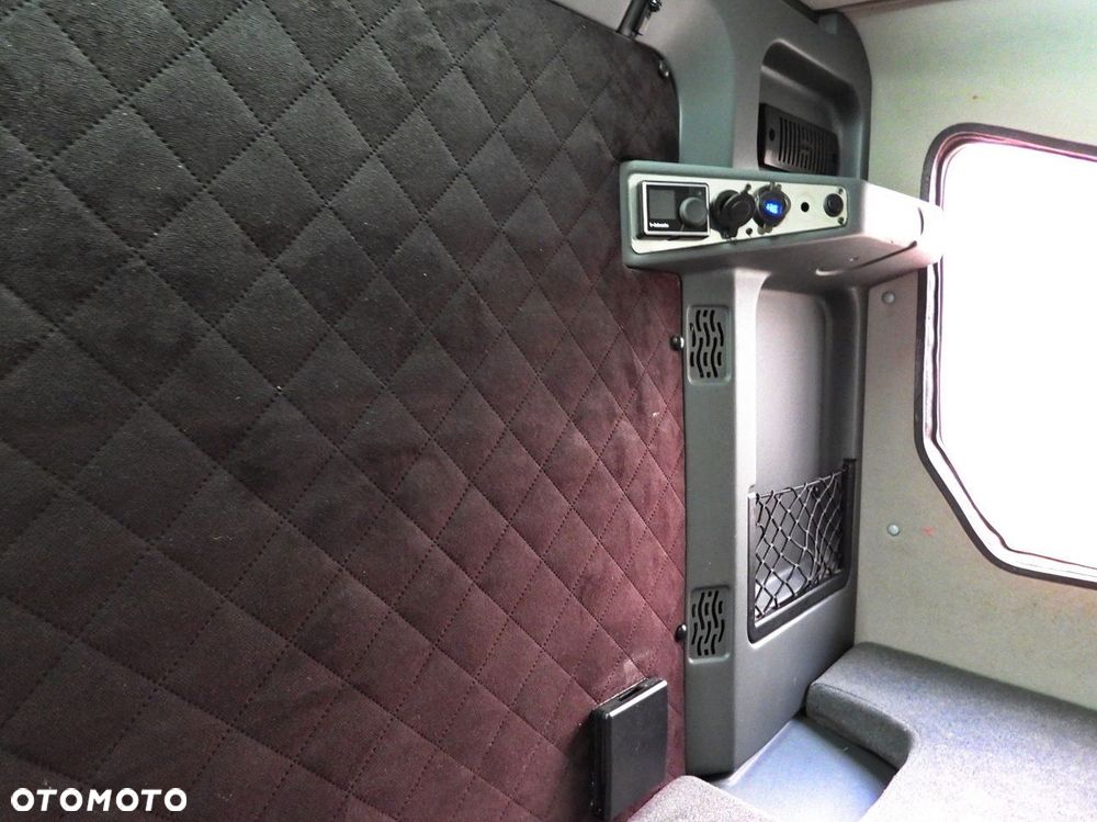 Renault MASTER PLANDEKA 10 PALET TEMPOMAT NAWIGACJA LEDY PNEUMATYKA KLIMATYZACJA  165KM - 41