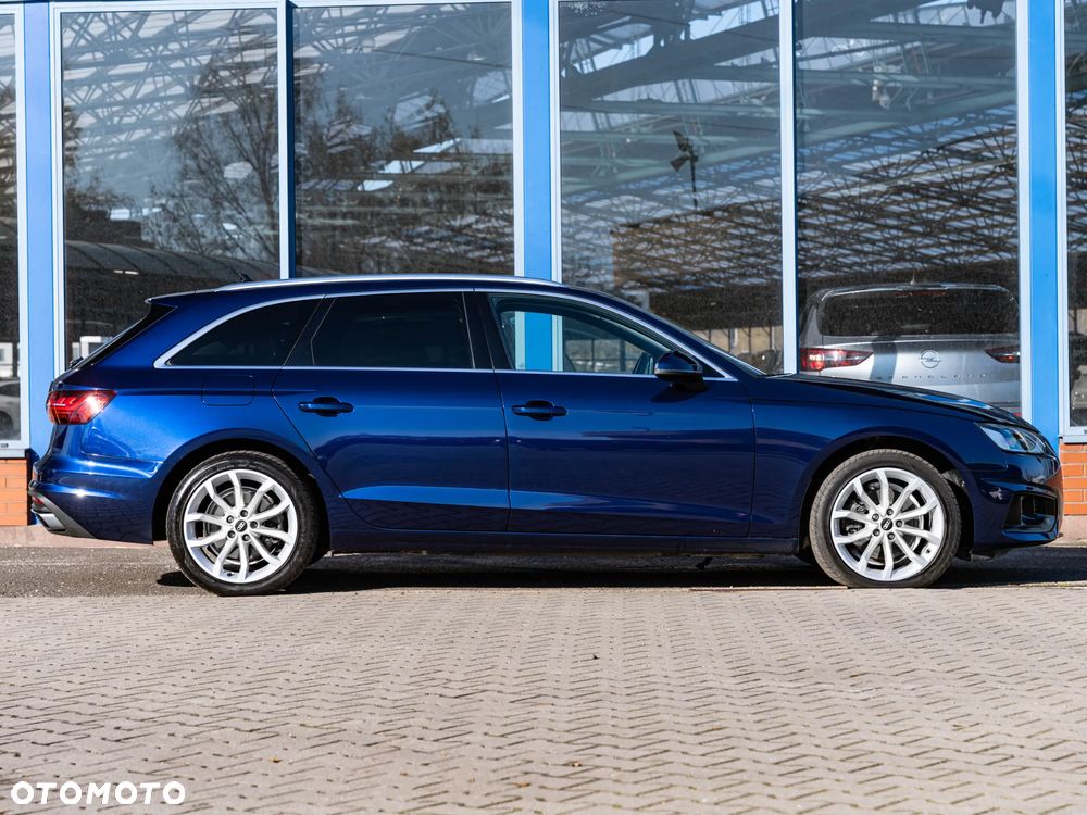 Audi A4 Avant - 8