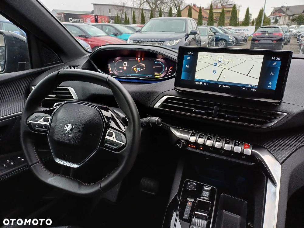 Peugeot 3008 1.2 PureTech mHEV Allure Pack S&S e-DCS6 - 24