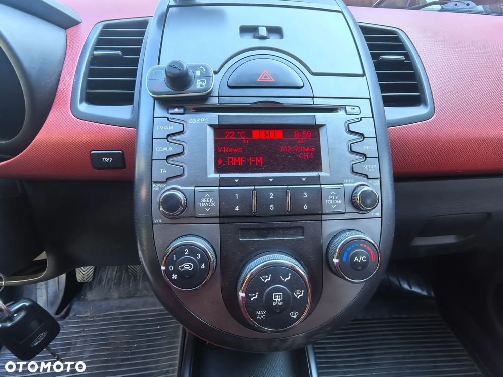 Kia Soul 1.6 L - 20