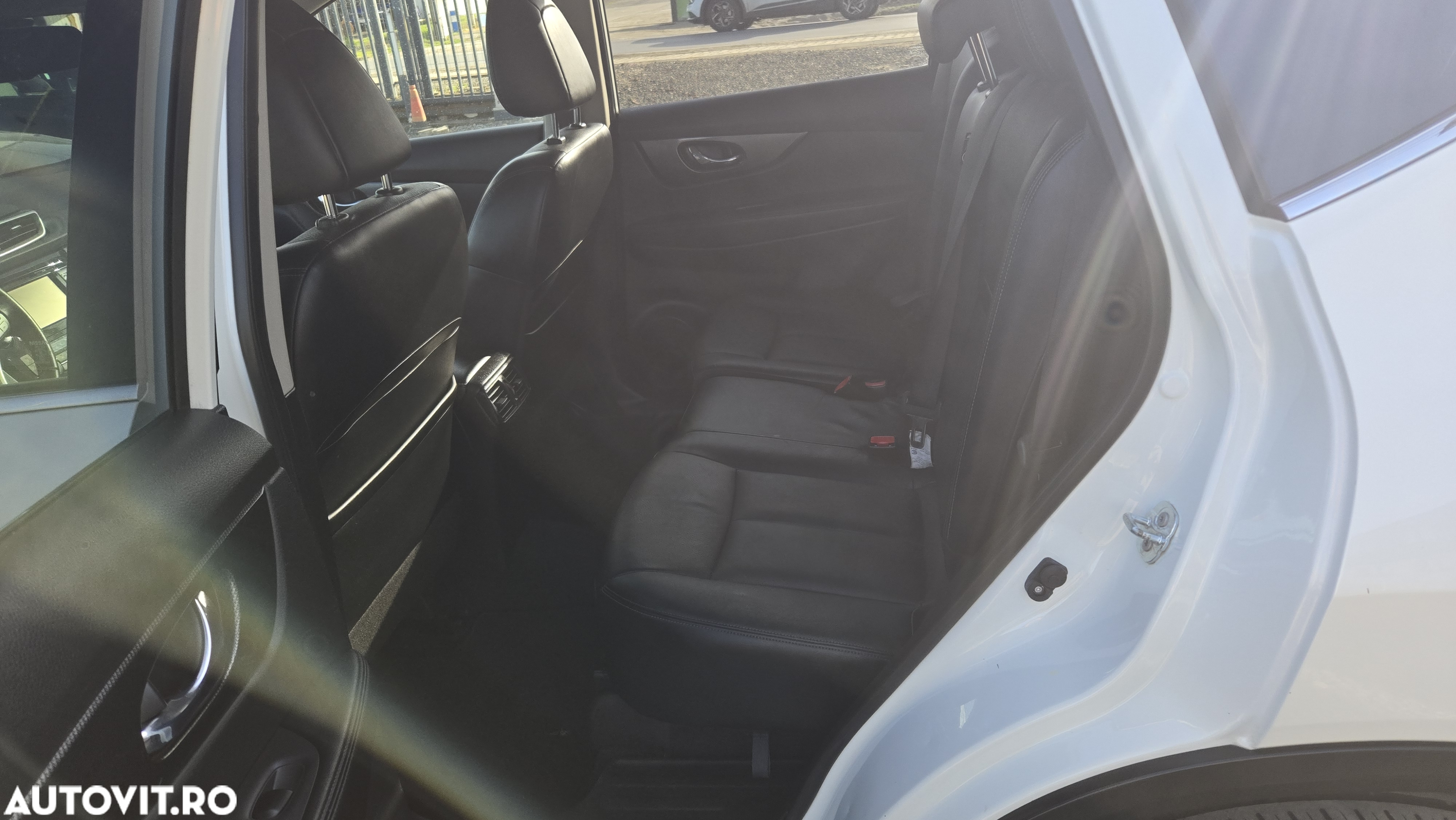 Nissan X-Trail 1.6 dCi Xtronic 360 - 6