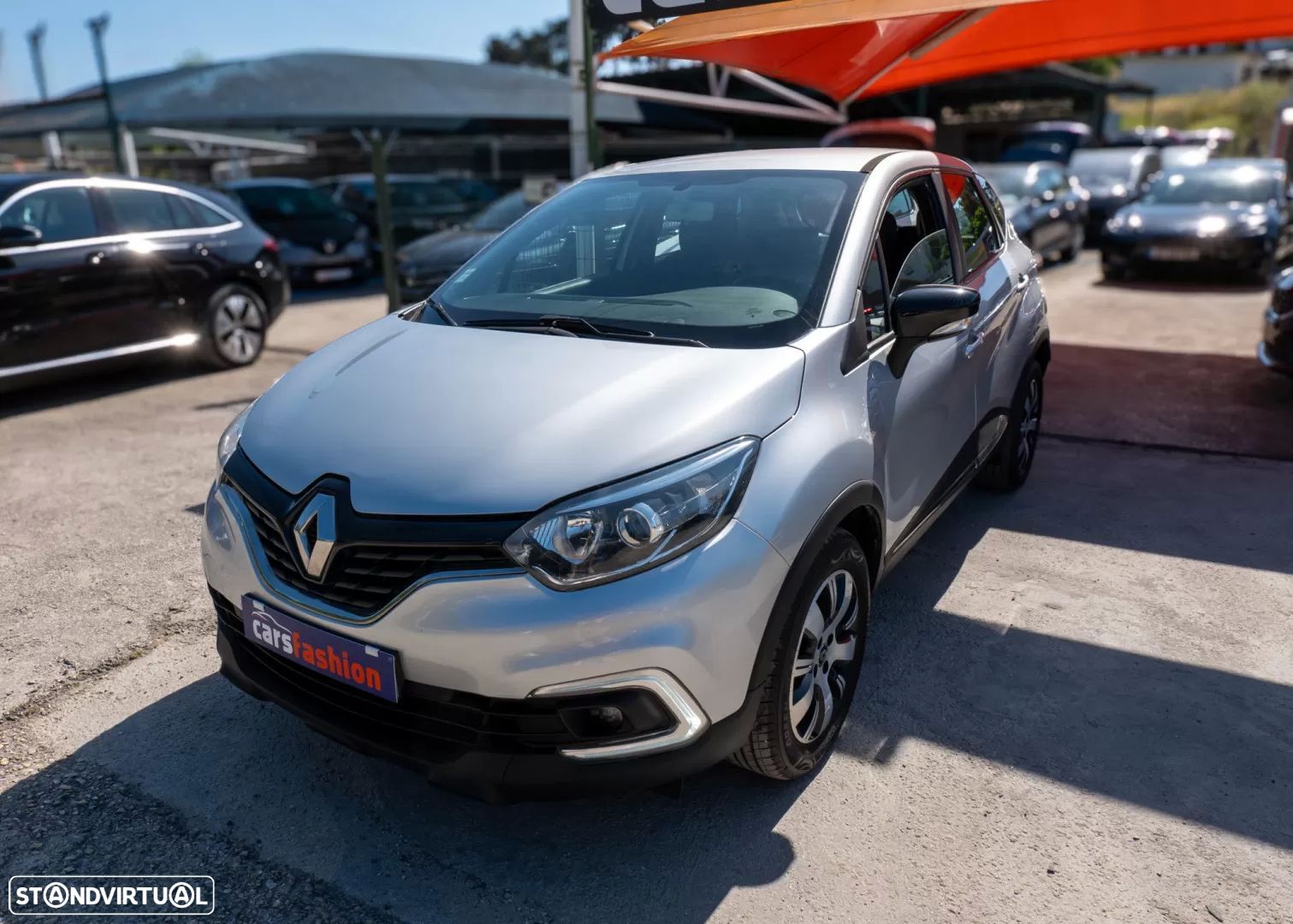 Renault Captur 1.5 dCi Exclusive - 1