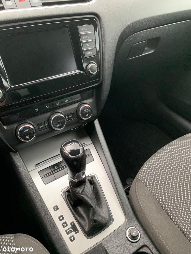 Skoda Octavia 2.0 TDI Ambition DSG - 13