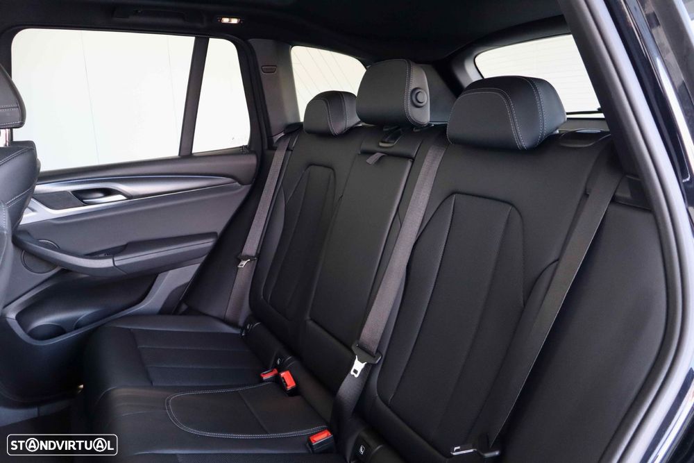 BMW X3 30 e xDrive - 56