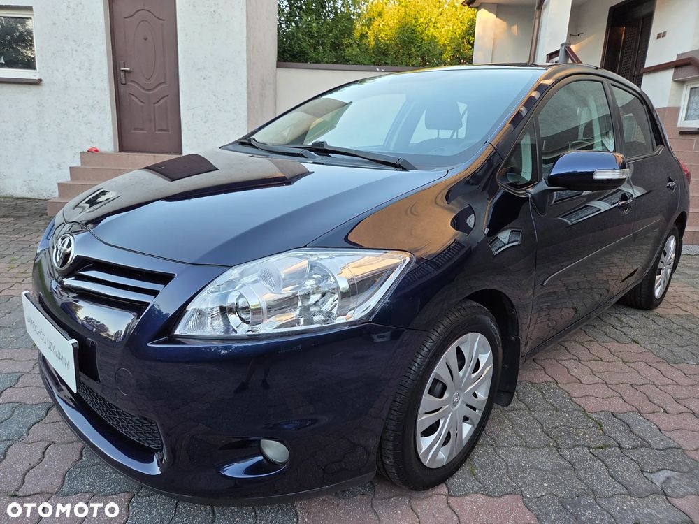 Toyota Auris - 24