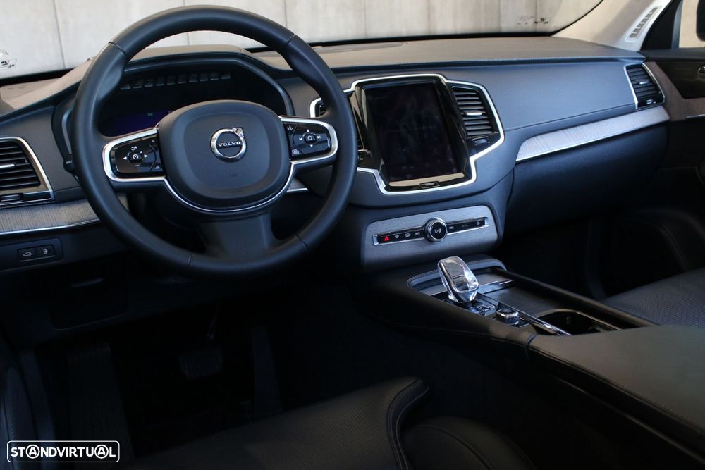 Volvo XC 90 2.0 T8 PHEV Core AWD - 47