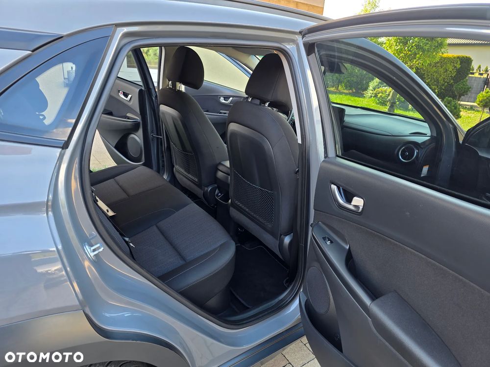 Hyundai Kona - 37
