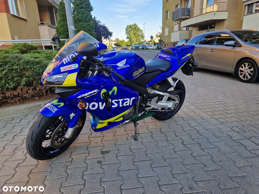 Honda CBR - 4