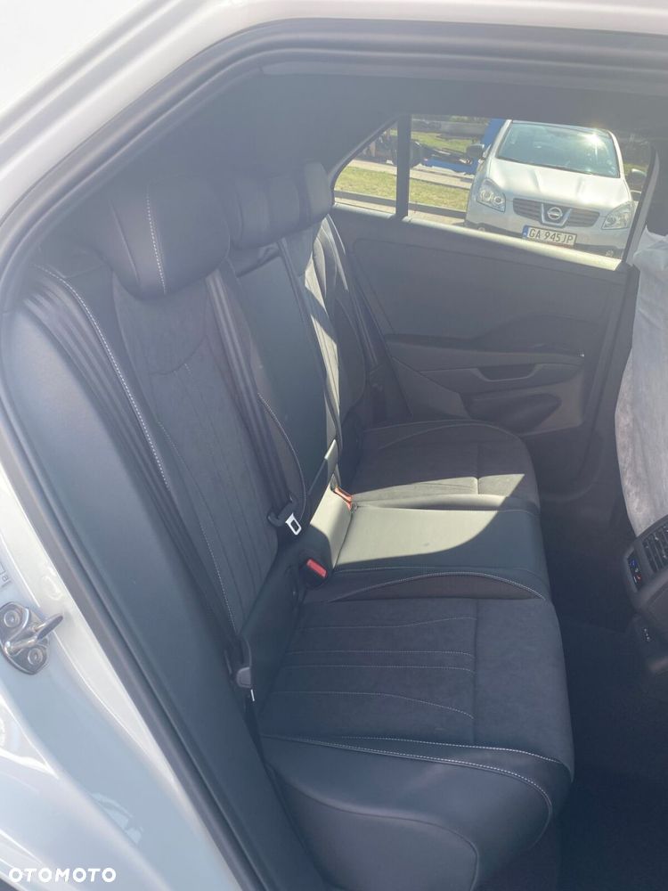 Volkswagen T-Roc 1.5 TSI Style DSG - 9