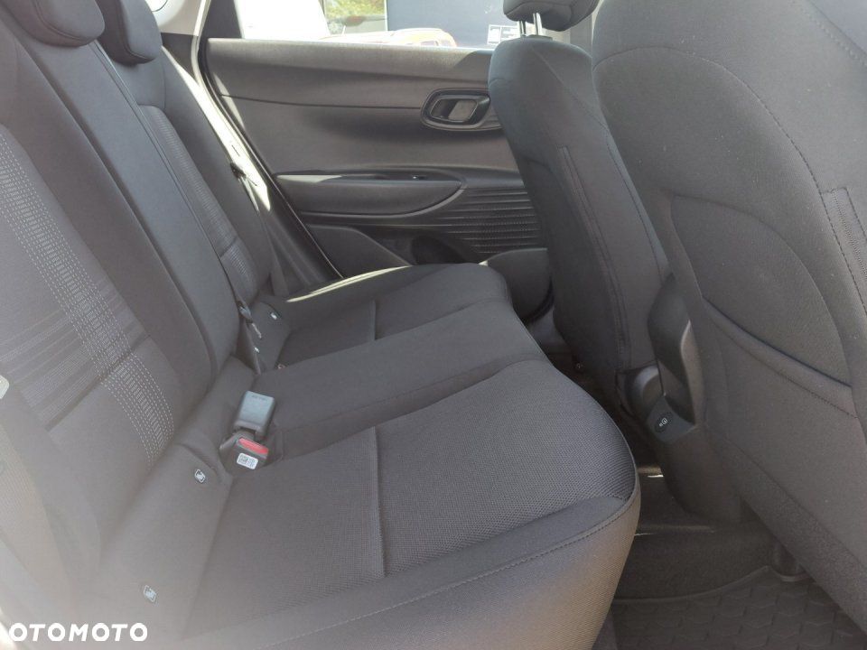 Hyundai Bayon - 15