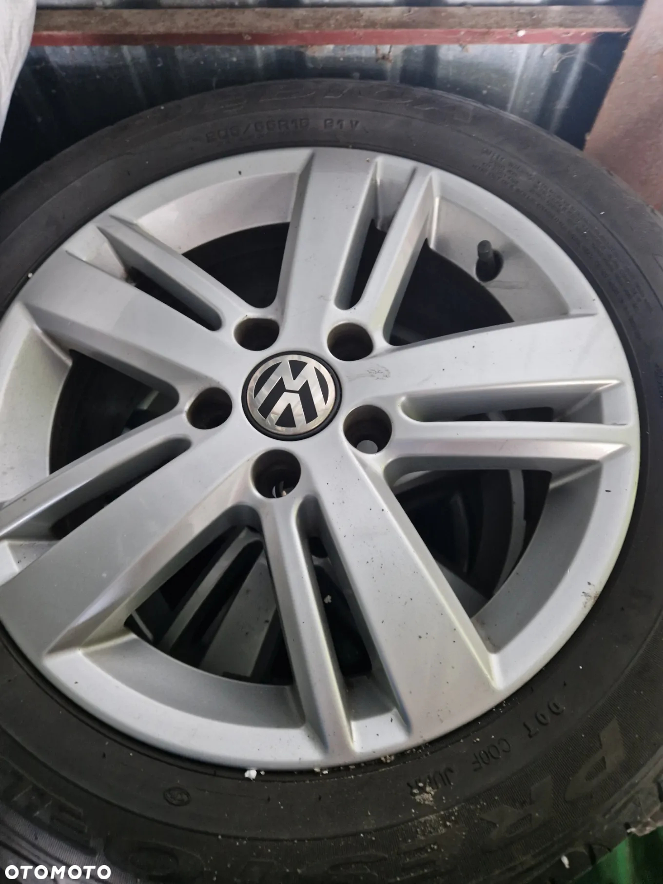 Volkswagen Golf Plus 2.0 TDI Comfortline - 9