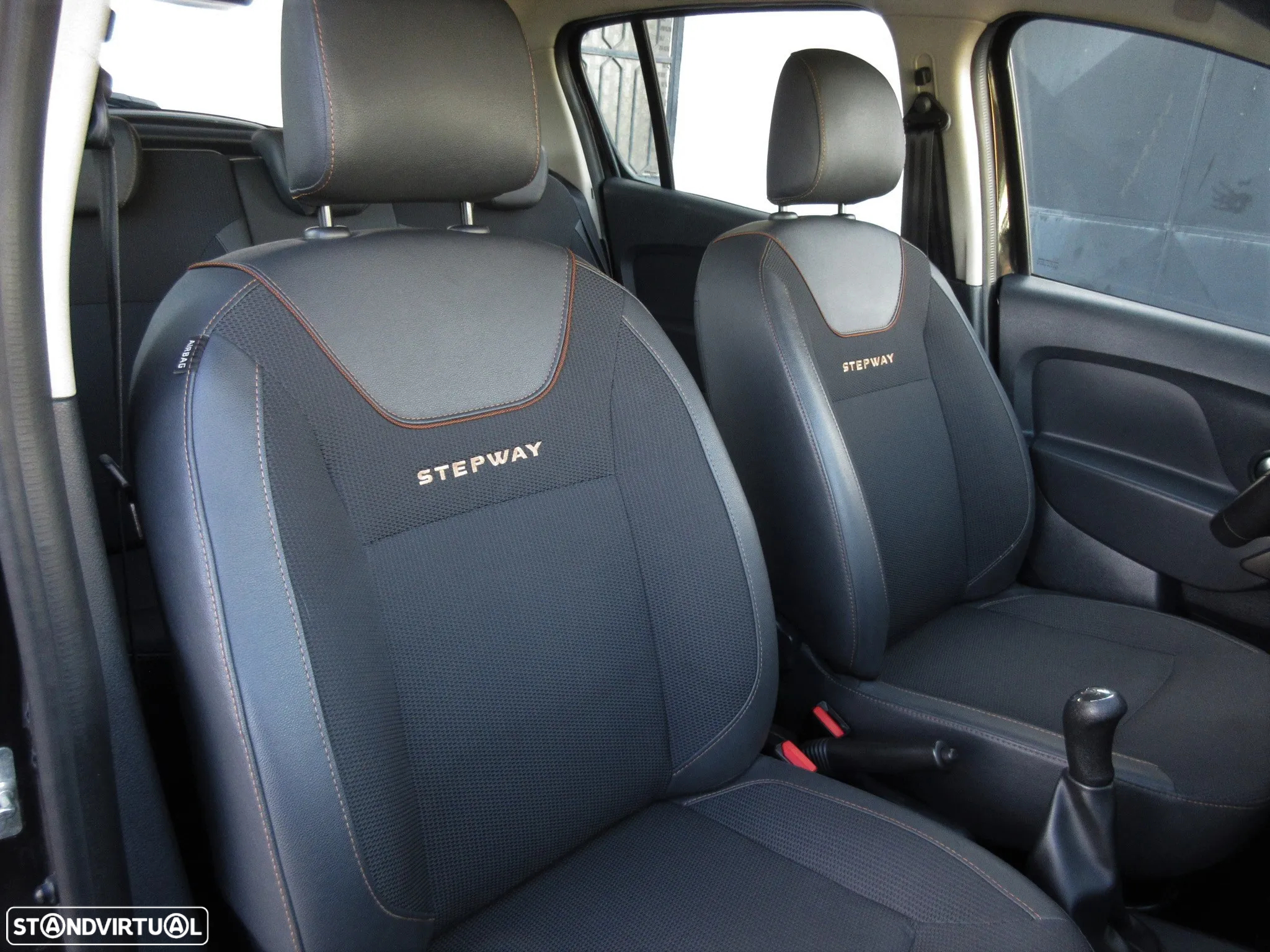 Dacia Sandero 1.5 Blue dCi Stepway - 33