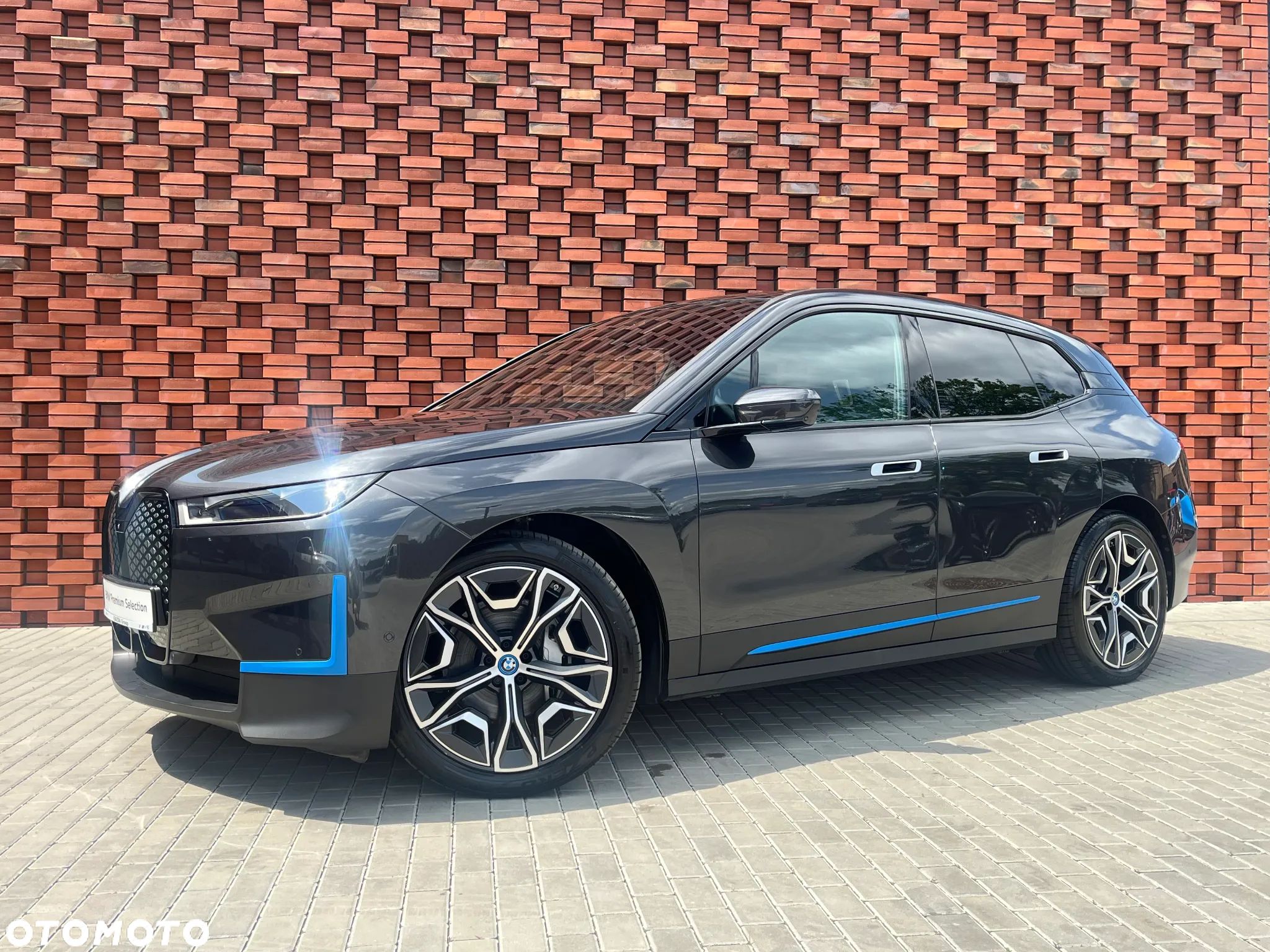 BMW iX xDrive40 76.6kWh - 1