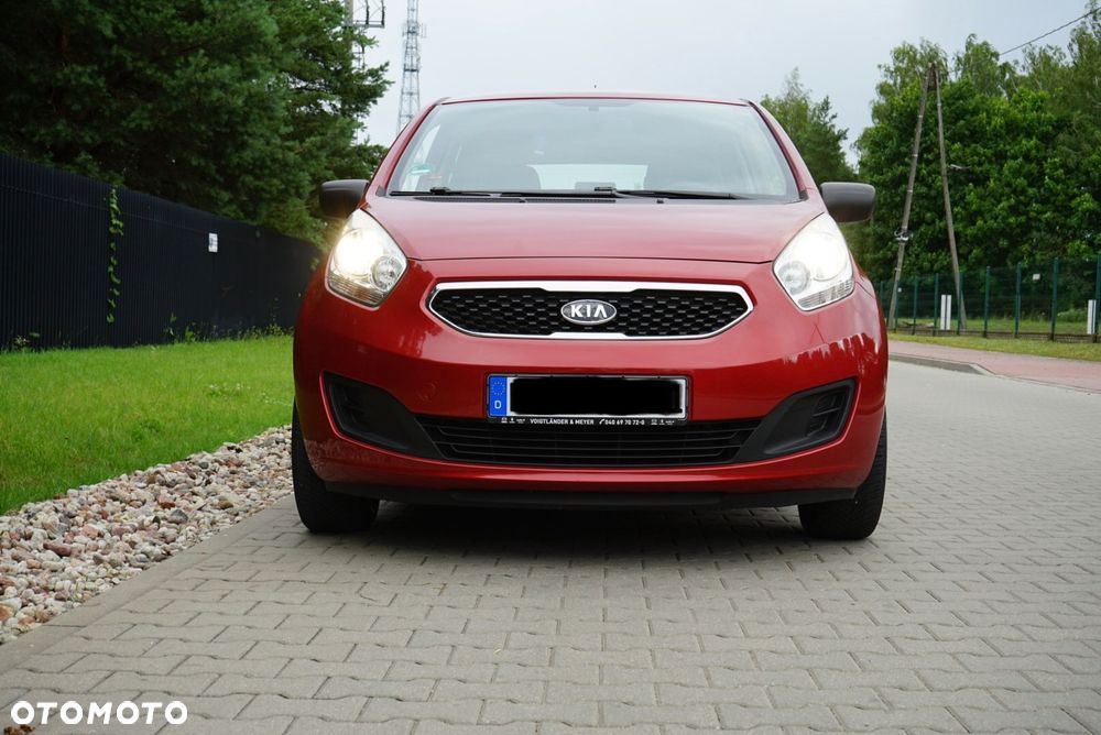 Kia Venga - 8